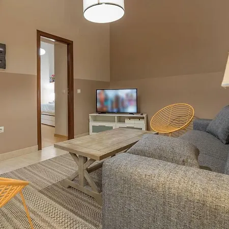 Abades Cathedral Oasis Daire